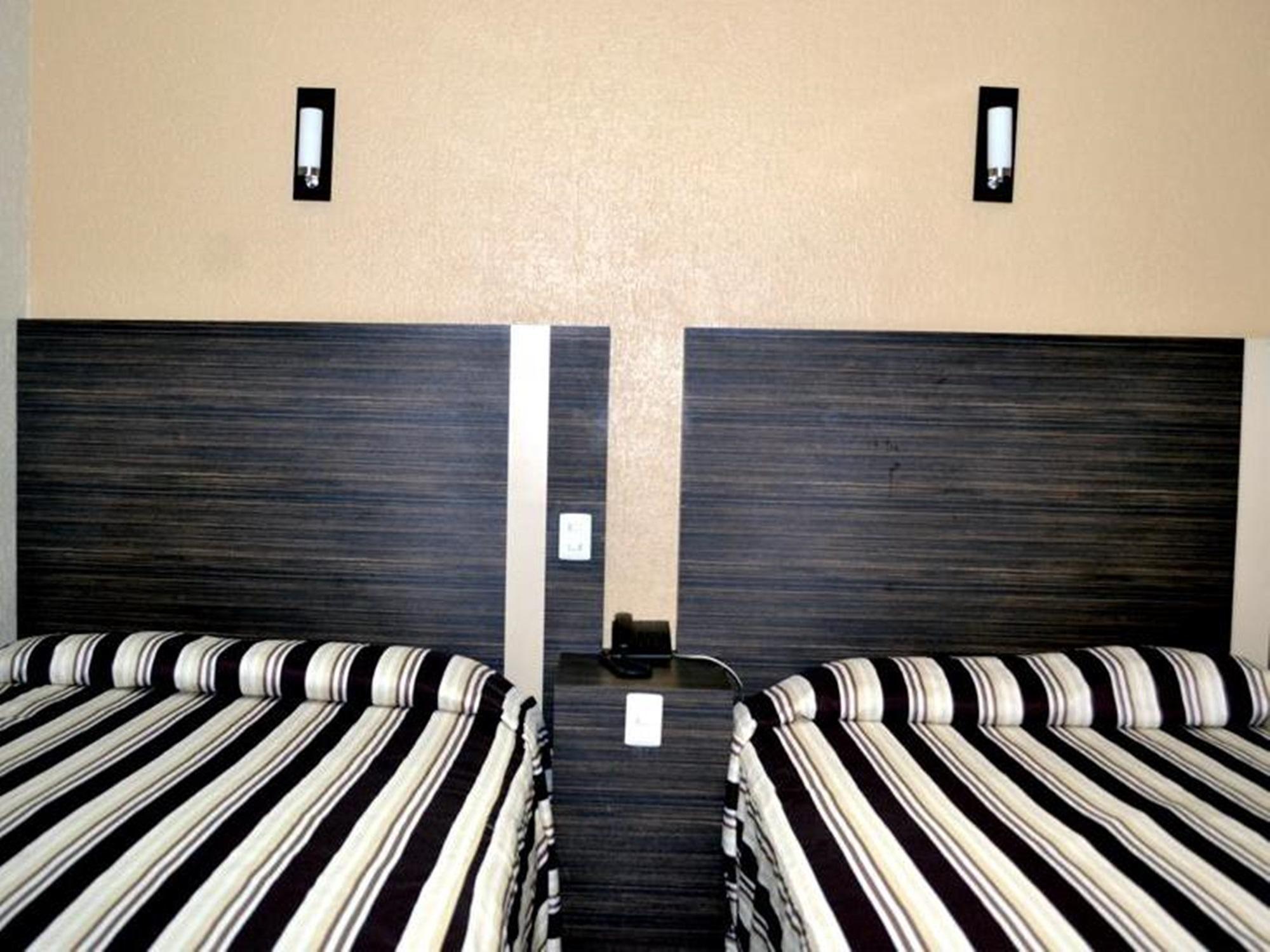 Hotel Arizona เม็กซิโกซิตี้ ภายนอก รูปภาพ