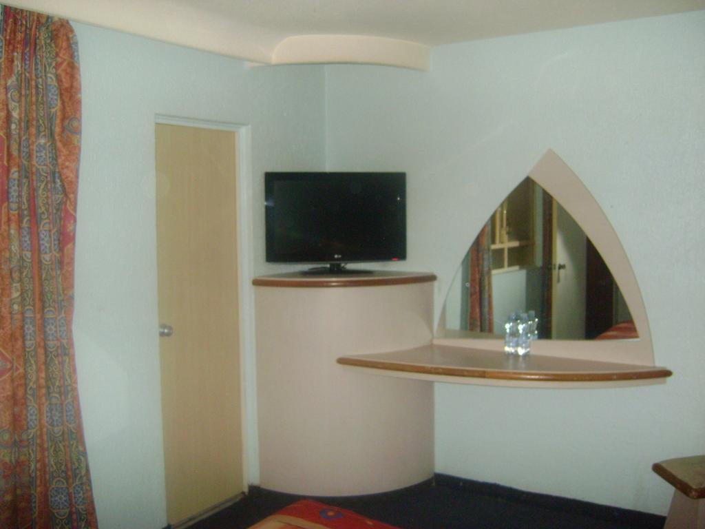 Hotel Arizona เม็กซิโกซิตี้ ภายนอก รูปภาพ